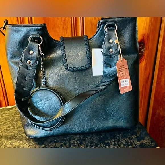 Black Leather Women's Bag - Picture 1 of 3